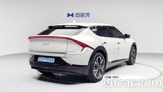 Kia EV6 Long Range Earth — пробег 72 400 км — фото 4 из 5