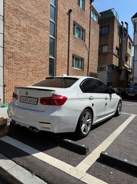 BMW 3-Series 330i M Sport — пробег 80 965 км — фото 2 из 5