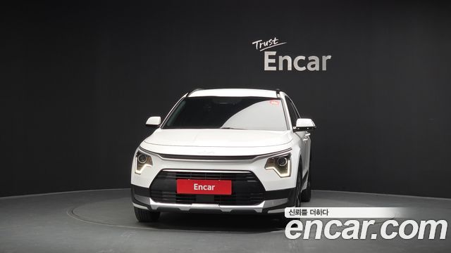 Kia Niro Prestige — пробег 59 711 км — фото 3 из 5