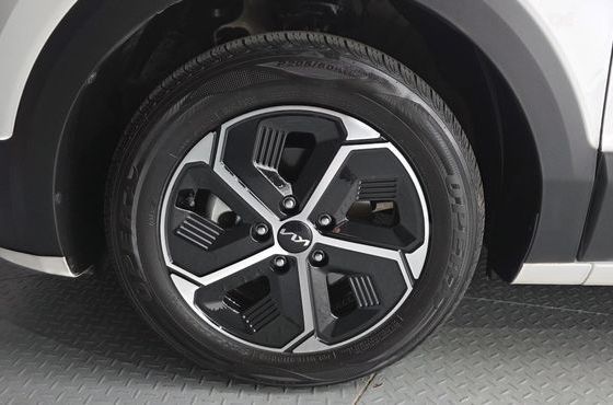 Kia Niro Prestige — пробег 59 711 км — фото 5 из 5
