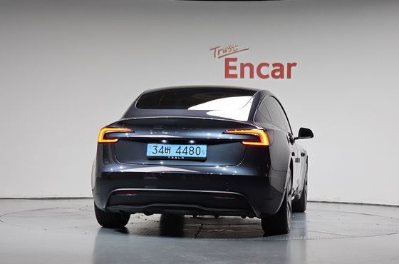 Tesla Model 3 RWD — пробег 24 324 км — фото 4 из 5
