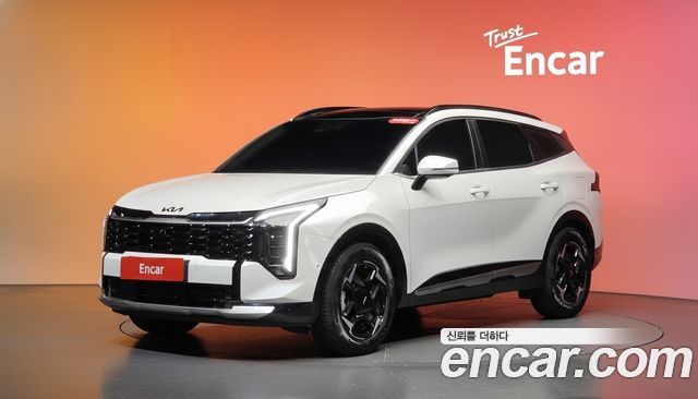 Kia Sportage HEV 1.6 2WD Signature — пробег 3 788 км — фото 1 из 5