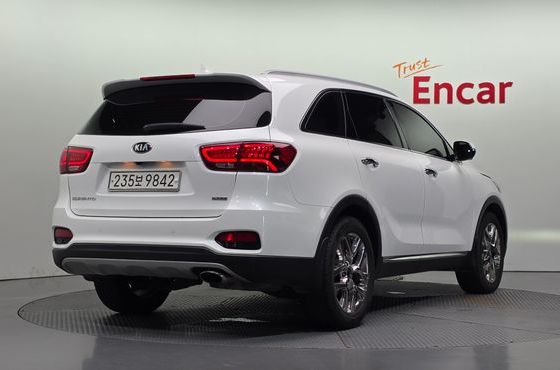 Kia Sorento Gasoline 2.0 Turbo 2WD Master Special — пробег 79 423 км — фото 2 из 5