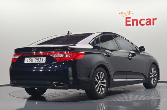 Hyundai Grandeur HG240 Luxury — пробег 75 114 км — фото 2 из 5