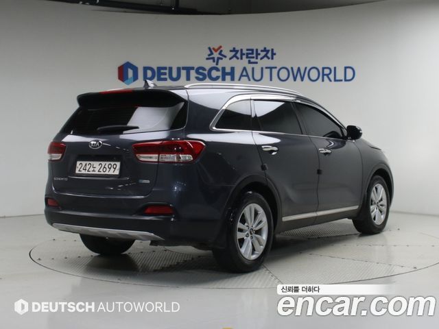 Kia Sorento Diesel 2.0 2WD Prestige — пробег 211 466 км — фото 2 из 5