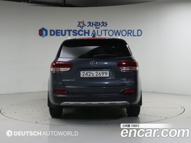 Kia Sorento Diesel 2.0 2WD Prestige — пробег 211 466 км — фото 4 из 5