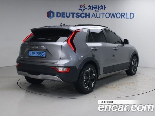 Kia Niro Air — пробег 33 410 км — фото 2 из 5