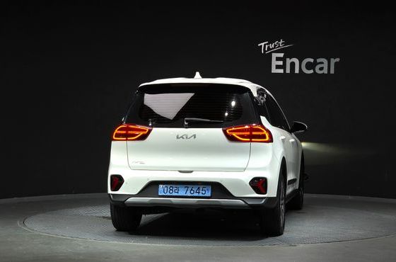 Kia Niro Air — пробег 143 896 км — фото 4 из 5