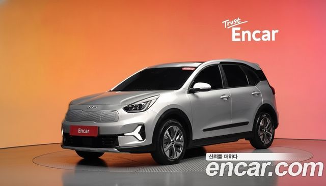 Kia Niro Air — пробег 67 120 км — фото 1 из 5