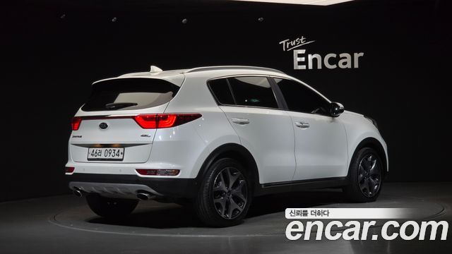 Kia Sportage Diesel 2.0 4WD Noblesse Special — пробег 181 430 км — фото 2 из 5