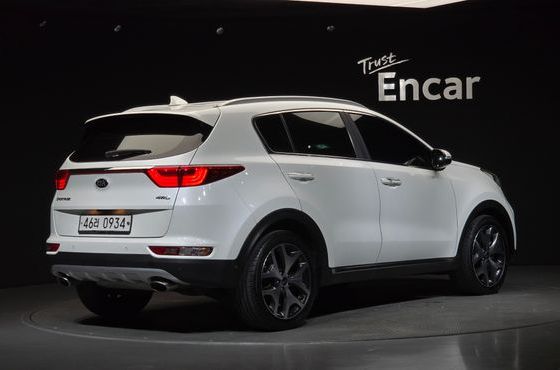 Kia Sportage Diesel 2.0 4WD Noblesse Special — пробег 181 430 км — фото 2 из 5
