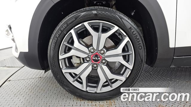 Kia Seltos из Кореи Encar
