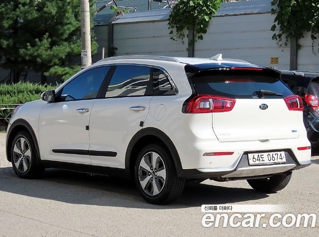 Kia Niro из Кореи Encar