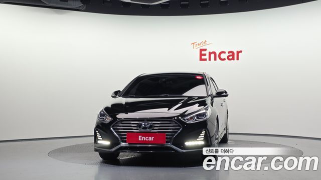 Hyundai Sonata 2.0 Premium Special — пробег 71 077 км — фото 3 из 5