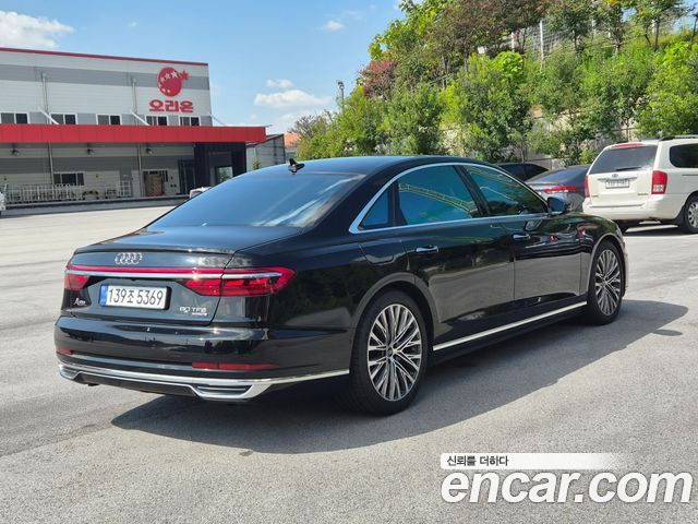 Audi A8 60 TFSI Quattro LWB — пробег 102 754 км — фото 2 из 5