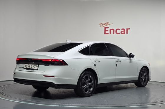 Honda Accord 1.5 Turbo — пробег 41 870 км — фото 2 из 5