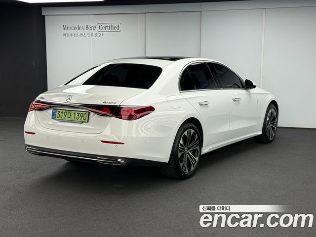 Mercedes-Benz E-Class из Кореи Encar