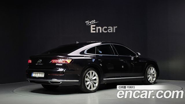 Volkswagen Arteon 2.0 TDI Prestige — пробег 28 014 км — фото 2 из 5