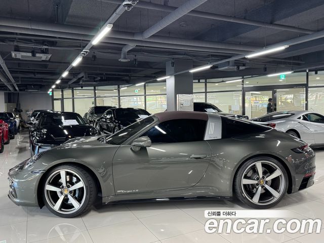 Porsche 911 Targa 4S — пробег 6 500 км — фото 2 из 5