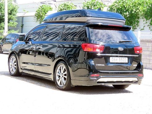 Kia Carnival Gasoline 9-Seater Hi-Limousine Noblesse Special — пробег 190 728 км — фото 3 из 5
