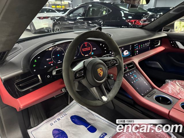 Porsche Taycan из Кореи Encar