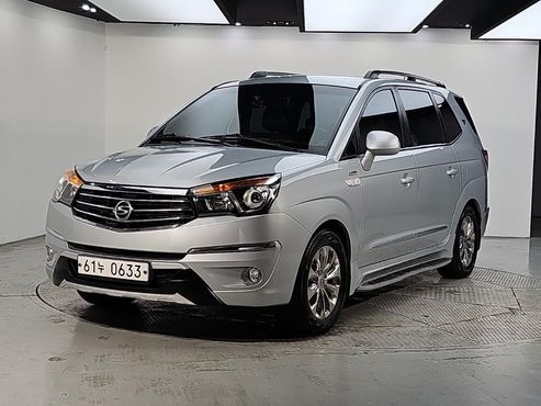 Ssangyong KORANDO 4WD TX 9-seater — пробег 94 272 км — фото 1 из 5