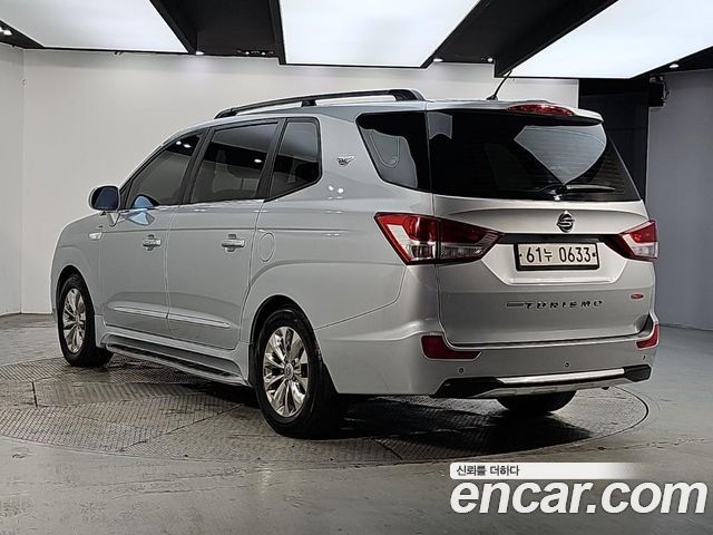 Ssangyong KORANDO 4WD TX 9-seater — пробег 94 272 км — фото 3 из 5