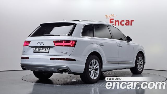Audi Q7 из Кореи Encar