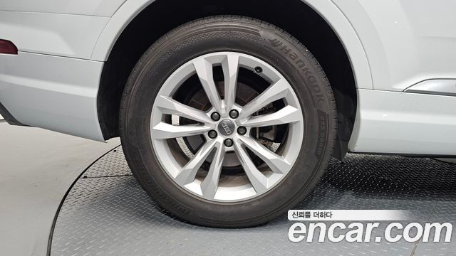 Audi Q7 из Кореи Encar