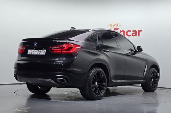 BMW X6 xDrive 40d — пробег 194 039 км — фото 2 из 5