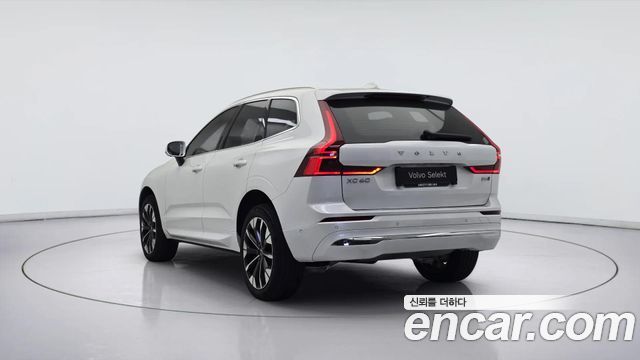 Volvo XC60 B5 Ultra Bright Air Sus — пробег 2 033 км — фото 3 из 5