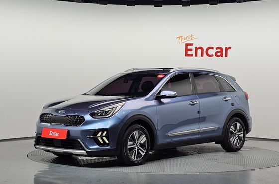 Kia Niro 1.6 HEV Noblesse Special — пробег 119 114 км — фото 1 из 5