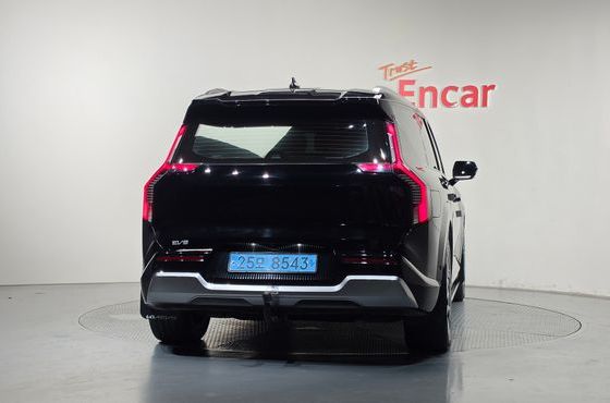 Kia EV9 Long Range 4WD Earth — пробег 48 587 км — фото 4 из 5