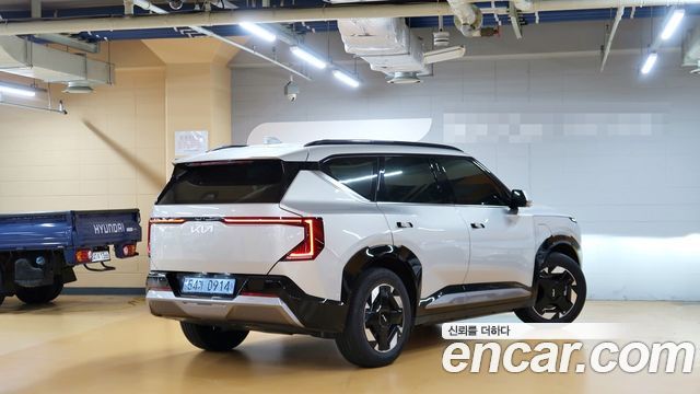 Kia EV5 Long Range 2WD Earth — пробег 5 934 км — фото 2 из 5