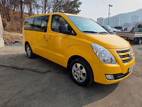 Hyundai Starex 4WD 12-Seater Wagon modern — пробег 139 869 км — фото 2 из 5