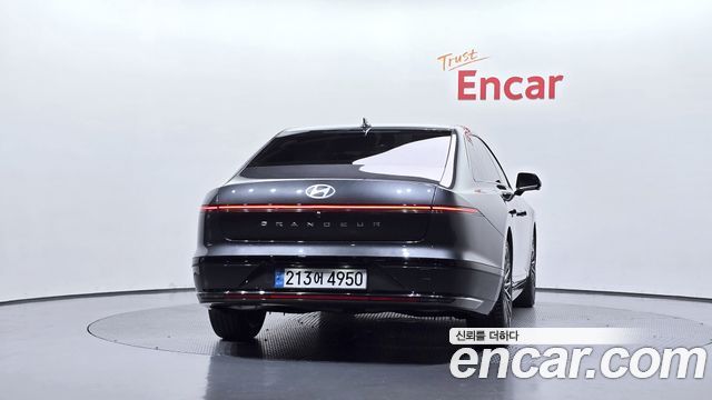Hyundai Grandeur 2,5 Gasoline 2WD Calligraphy — пробег 24 465 км — фото 4 из 5