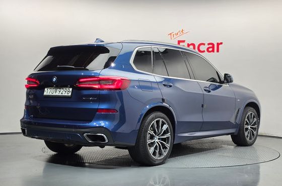 BMW X5 xDrive 30d M Sport — пробег 158 300 км — фото 2 из 5