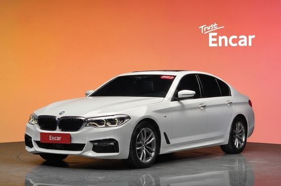 BMW 5-Series 520d xDrive M Sport Package Plus — пробег 103 690 км — фото 1 из 5