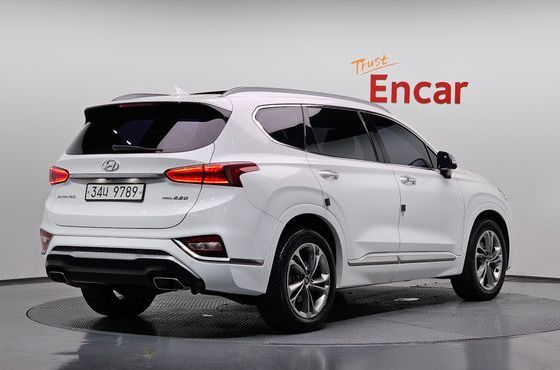 Hyundai Santafe Diesel 2.2 4WD Inspiration — пробег 39 520 км — фото 2 из 5