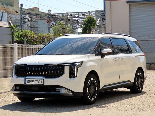 Kia Carnival HEV 9seater Nobless — пробег 20 834 км — фото 2 из 5