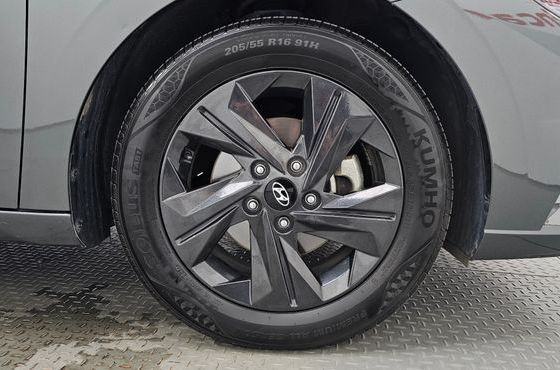 Hyundai AVANTE Smart — пробег 55 325 км — фото 5 из 5