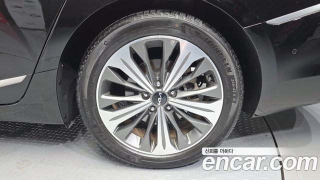 Kia K8 из Кореи Encar