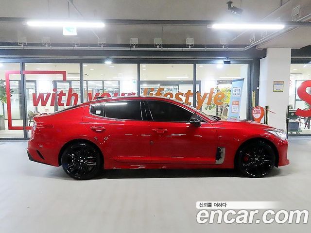 Kia Stinger из Кореи Encar
