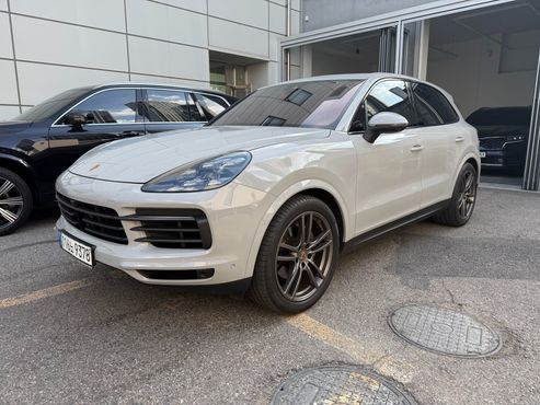 Porsche Cayenne 3.0 COUPE PLATINUM EDITION — пробег 34 848 км — фото 1 из 5