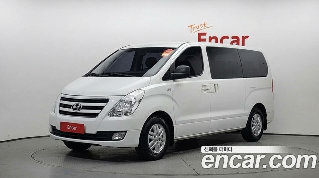 Hyundai Starex 12-Seater Wagon Smart — пробег 134 253 км — фото 1 из 5