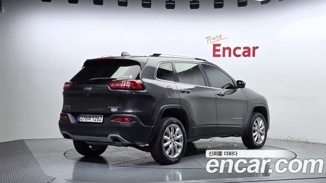 Jeep Cherokee 2.0 Diesel LIMITED 4WD — пробег 252 791 км — фото 2 из 5