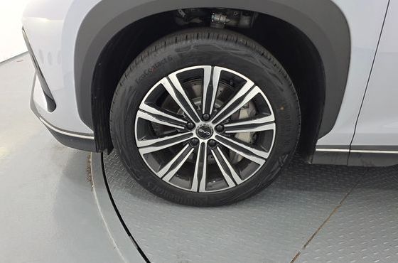 BYD Sealion 7 Plus — пробег 1 821 км — фото 5 из 5
