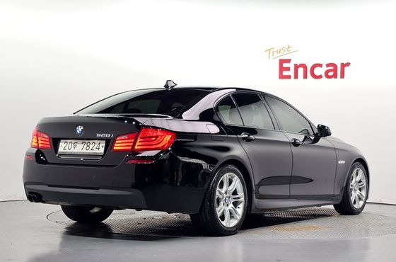 BMW 5-Series 528i M Sport — пробег 121 345 км — фото 2 из 5
