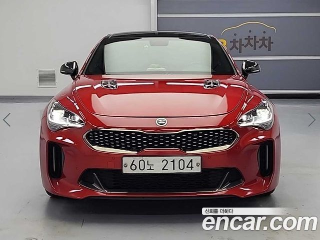 Kia Stinger 2.0 Turbo 2WD Platinum — пробег 174 189 км — фото 2 из 5
