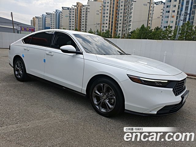 Honda Accord 1.5 Turbo — пробег 54 600 км — фото 3 из 5